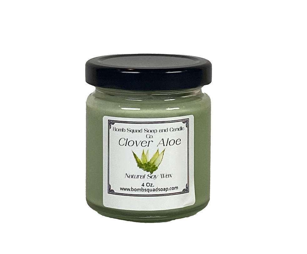 Thumbnail: Clover Aloe Candle