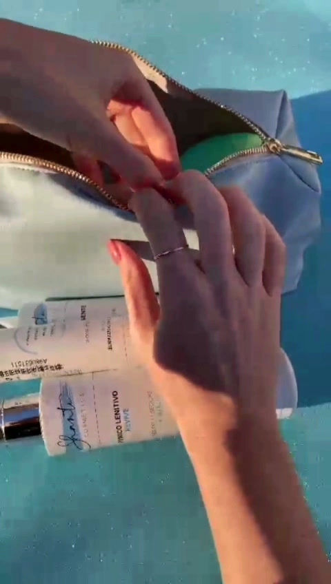 Thumbnail: Beauty case