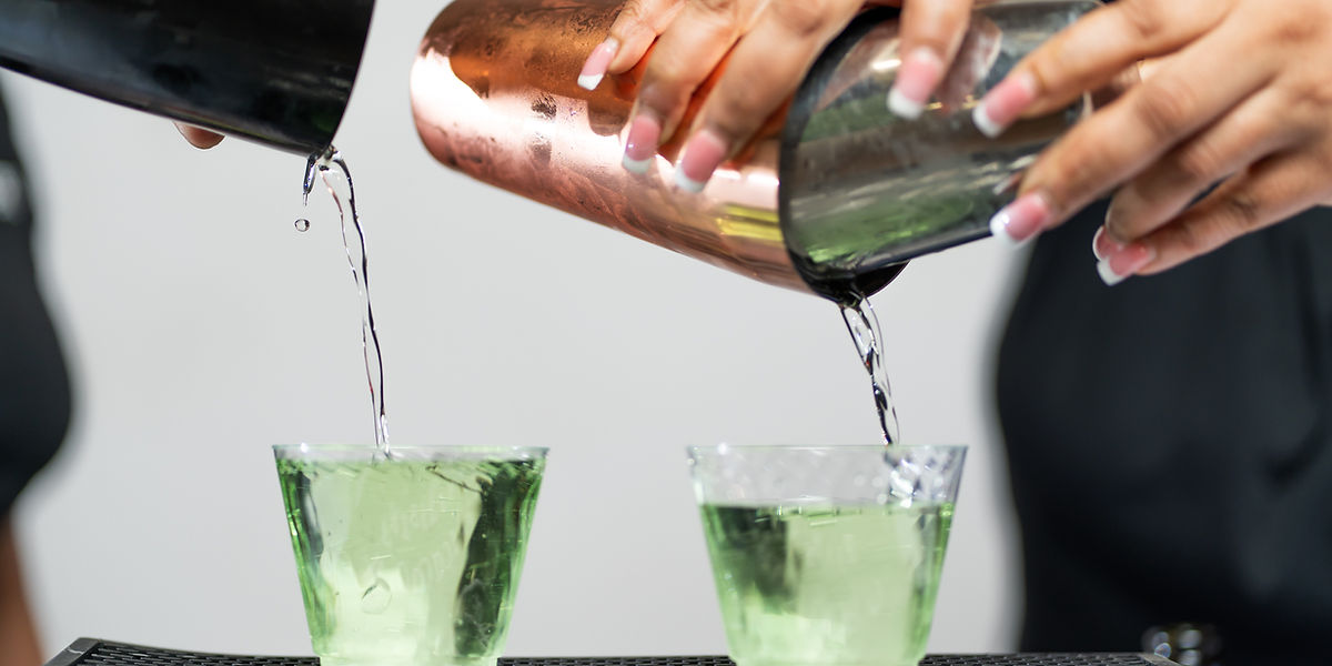 True Mix Masters mixology training