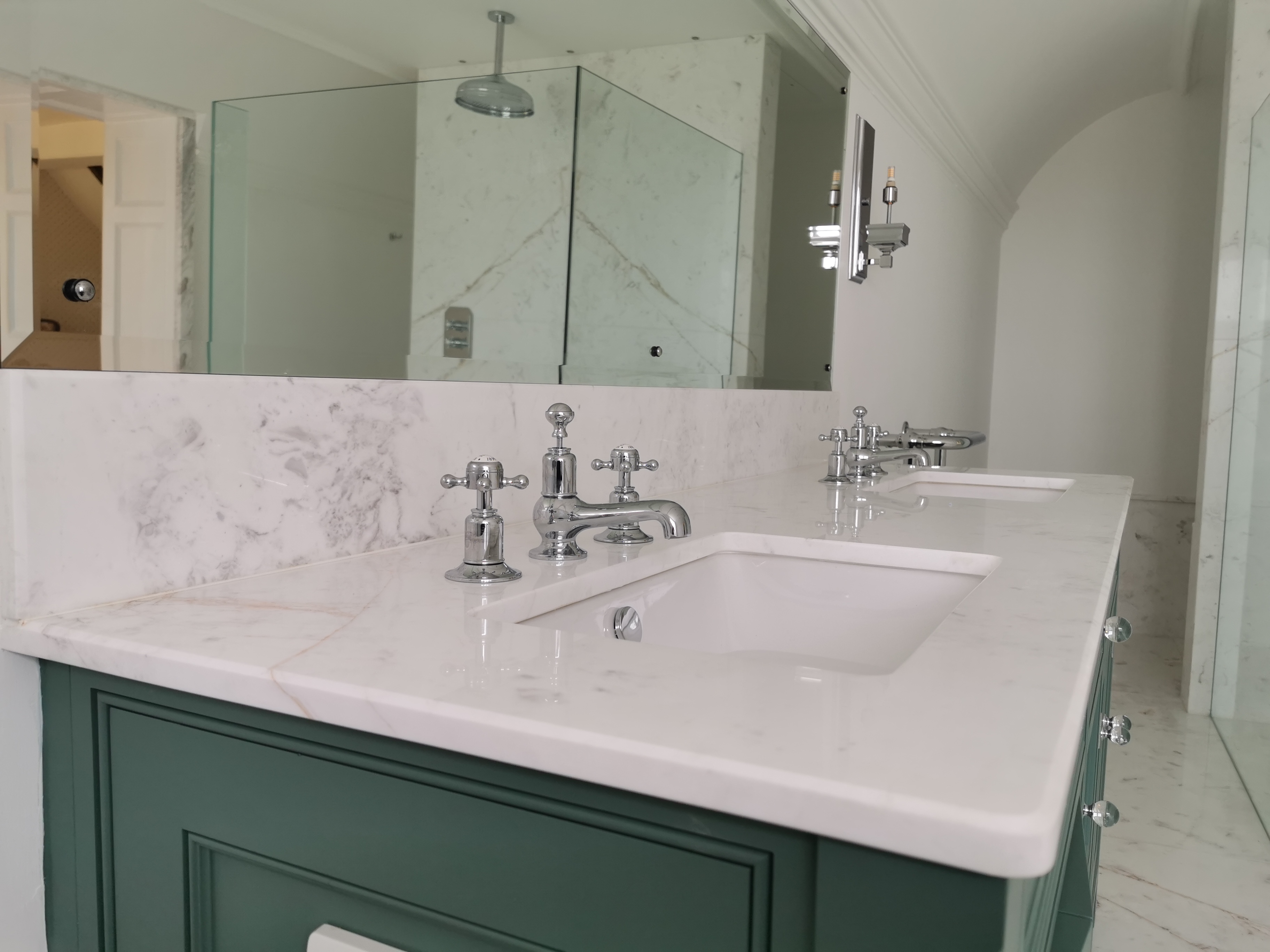 Kitchen Worktops and Bath Surrounds in Peterborough and Cambridgeshire