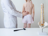L'importanza dello screening e della prevenzione per le problematiche posturali in età evolutiva.
