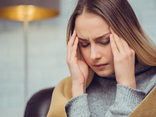 Mal di testa da cervicale: come riconoscerlo, come curarlo e come prevenirlo
