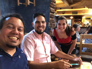 🇨🇱 قهوة ذات سيقان coffee con piernas