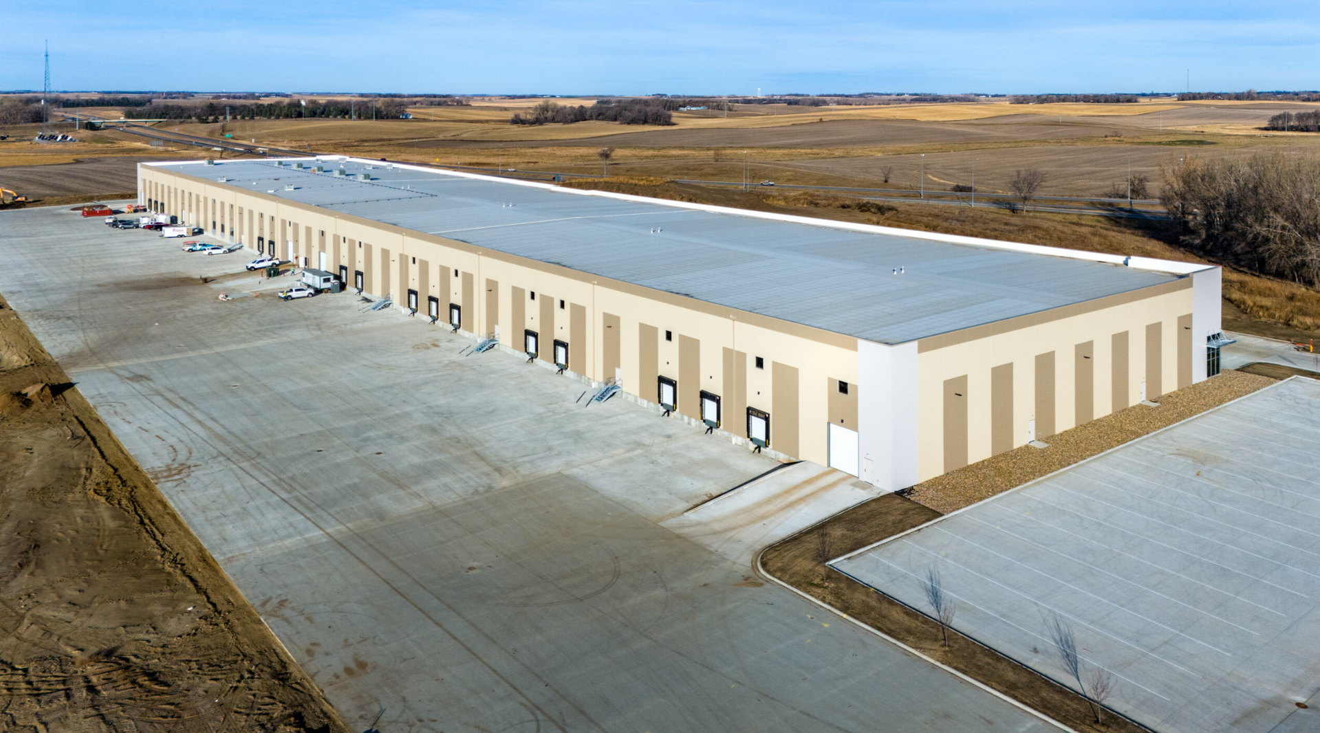 Industrial building in a field in Sioux Falls, South Dakota