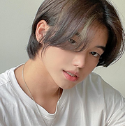 Screenshot 2021-12-23 at 12-24-31 LUCIAN 🇺🇸🇰🇷 🗽 ( sol_lucian) • Instagram-Fotos und -