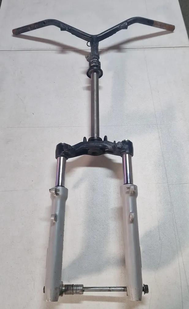 Tren delantero completo Yamaha Jog RR P.V.P 99€