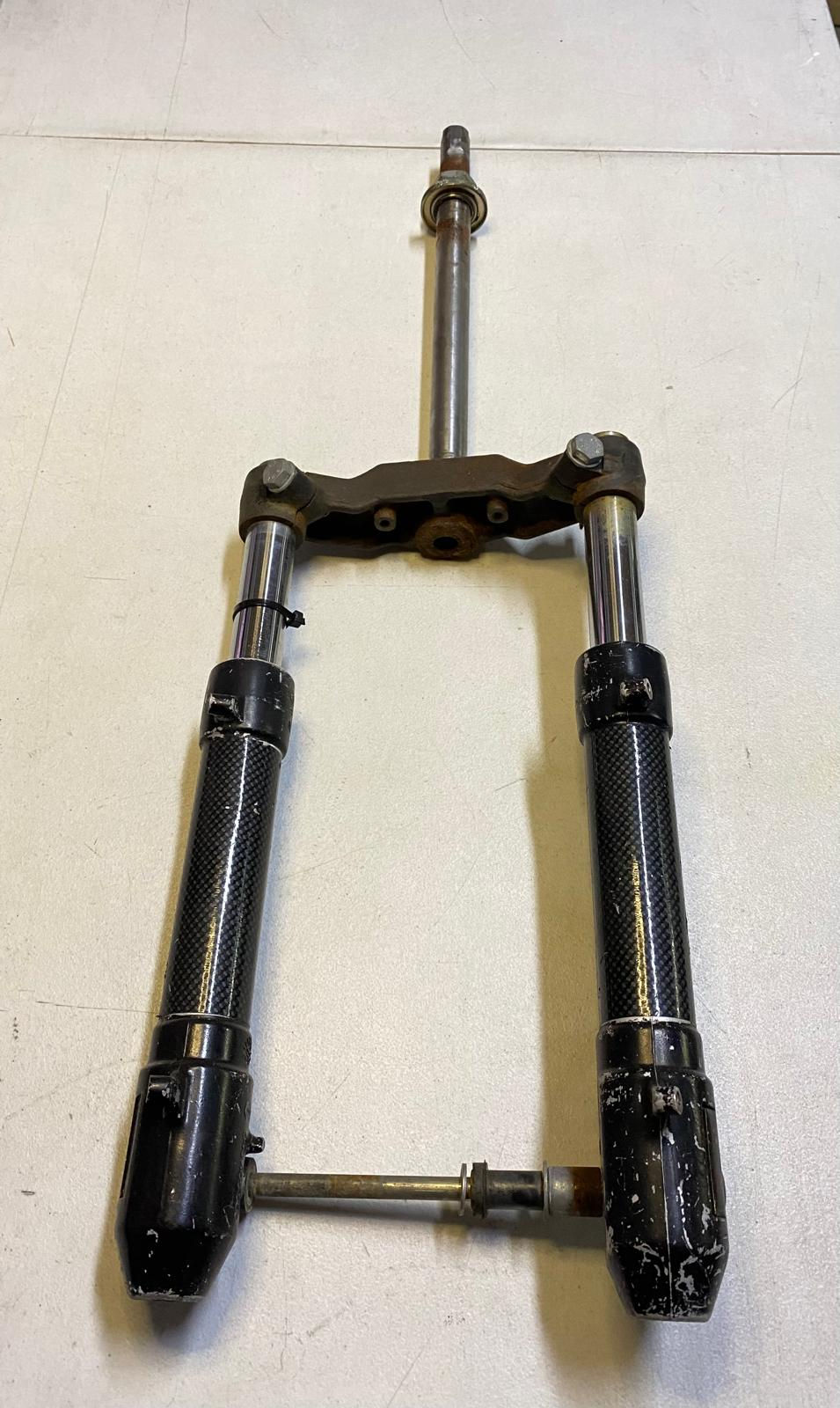 Horquilla completa Aerox P.V.P 75€