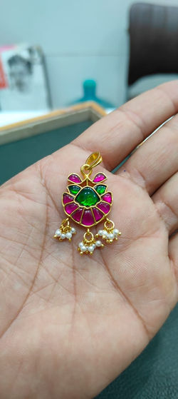 f679a6df-5050-4985-8a96-bc84e96044f7