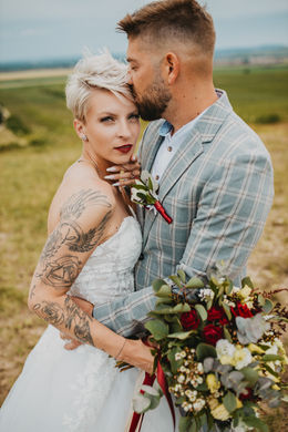 svatební fotograf Praha – romantické svatební focení, focení na jižní Moravě