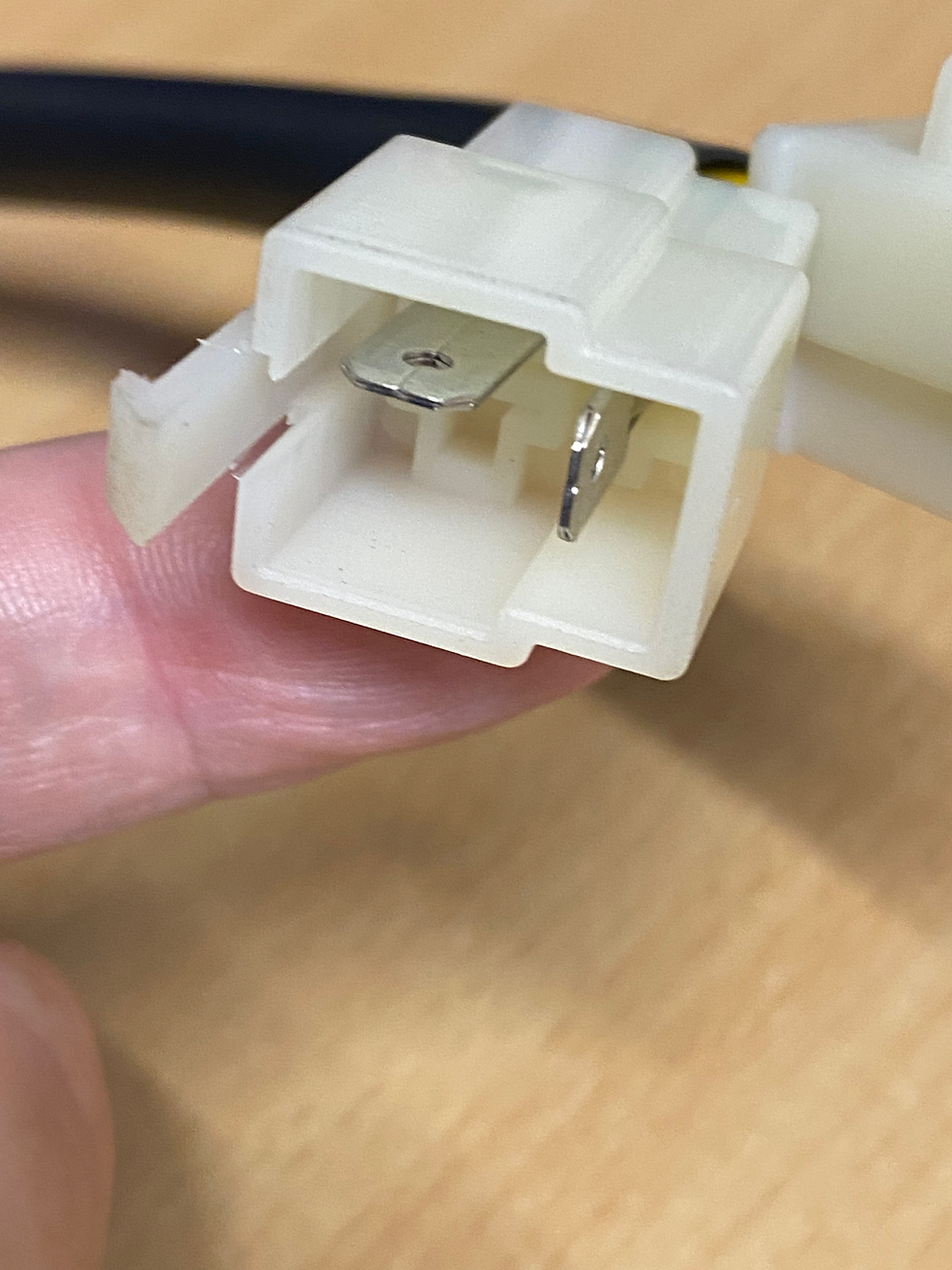 Thumbnail: ROYAL ALLOY GT125i AC 12V REGULATOR OLD STYLE PLUG