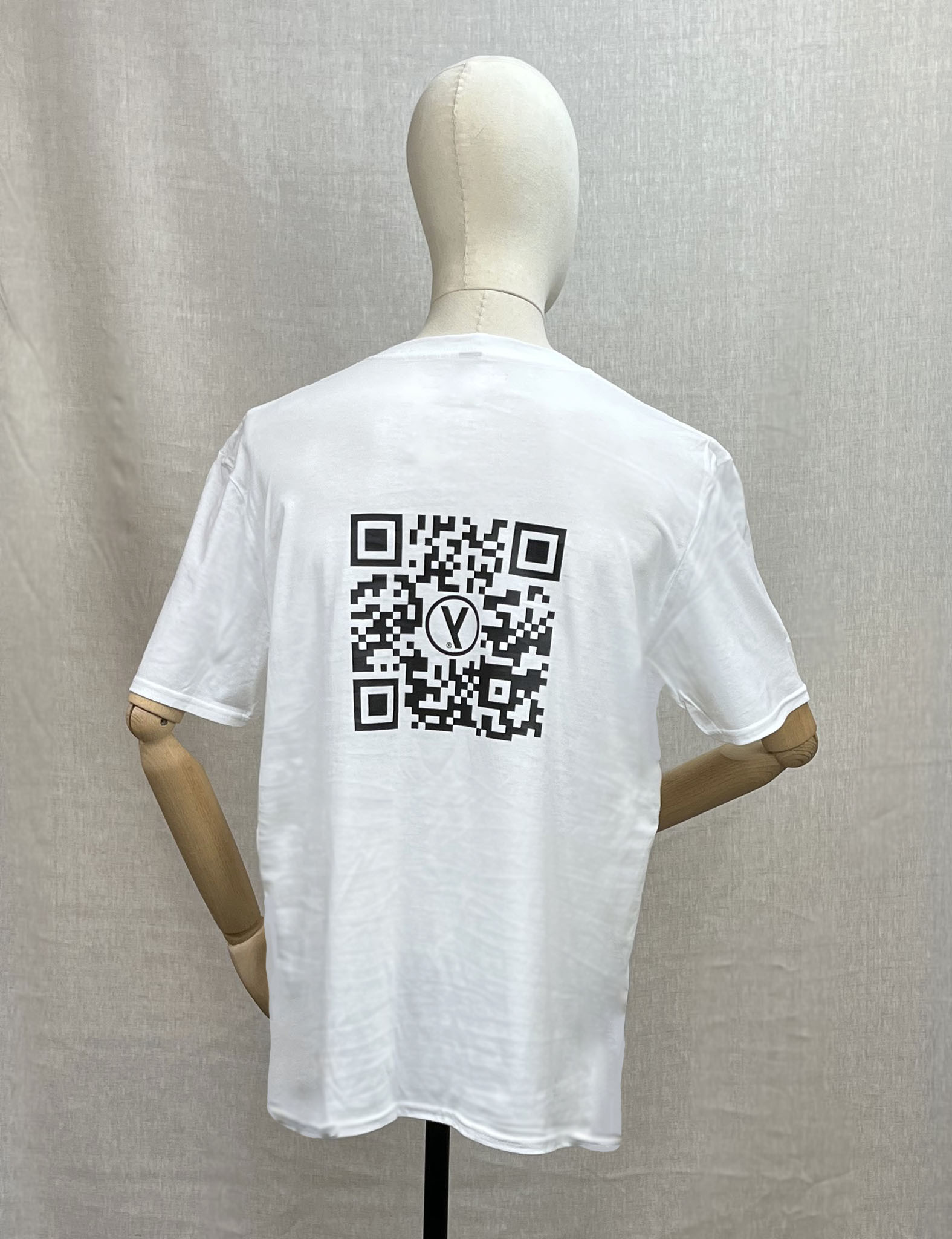 QR-TEE • T-SHIRT • white