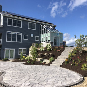 Rounded Patio with Paver Staircase