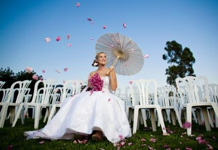 14-dc-wedding-photos-white-umbrella.jpg