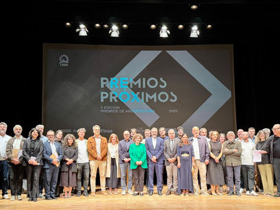 O COAG Santiago recoñece cos Premios Próximos once obras de Outes, Ribeira, Rianxo, Teo e Santiago
