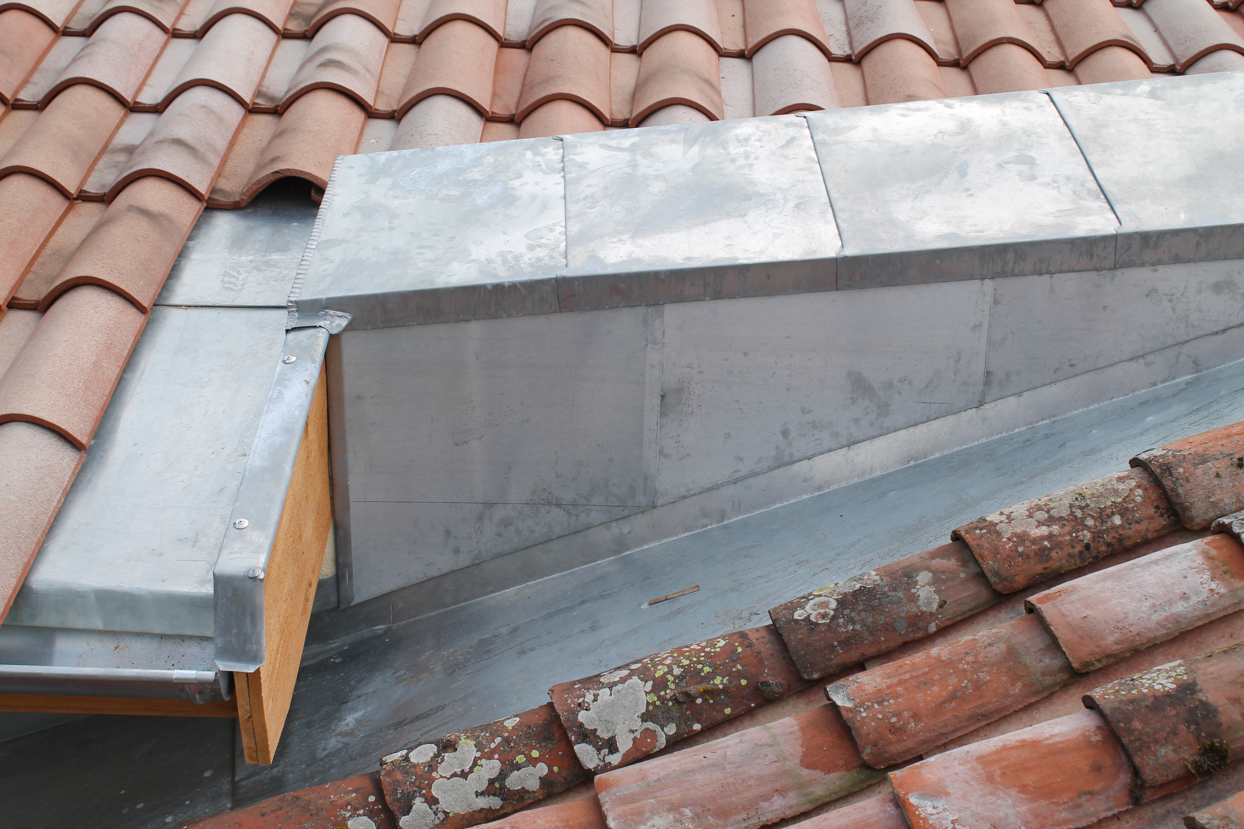 couvertine en zinc et raccord