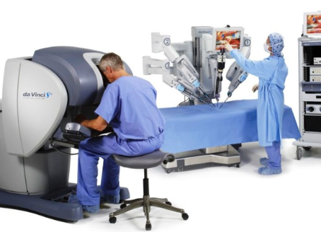 This Robot has been Helping Surgeons for Years