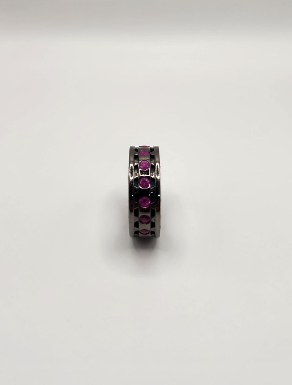 Thumbnail: Pink Sapphire Bearing Ring