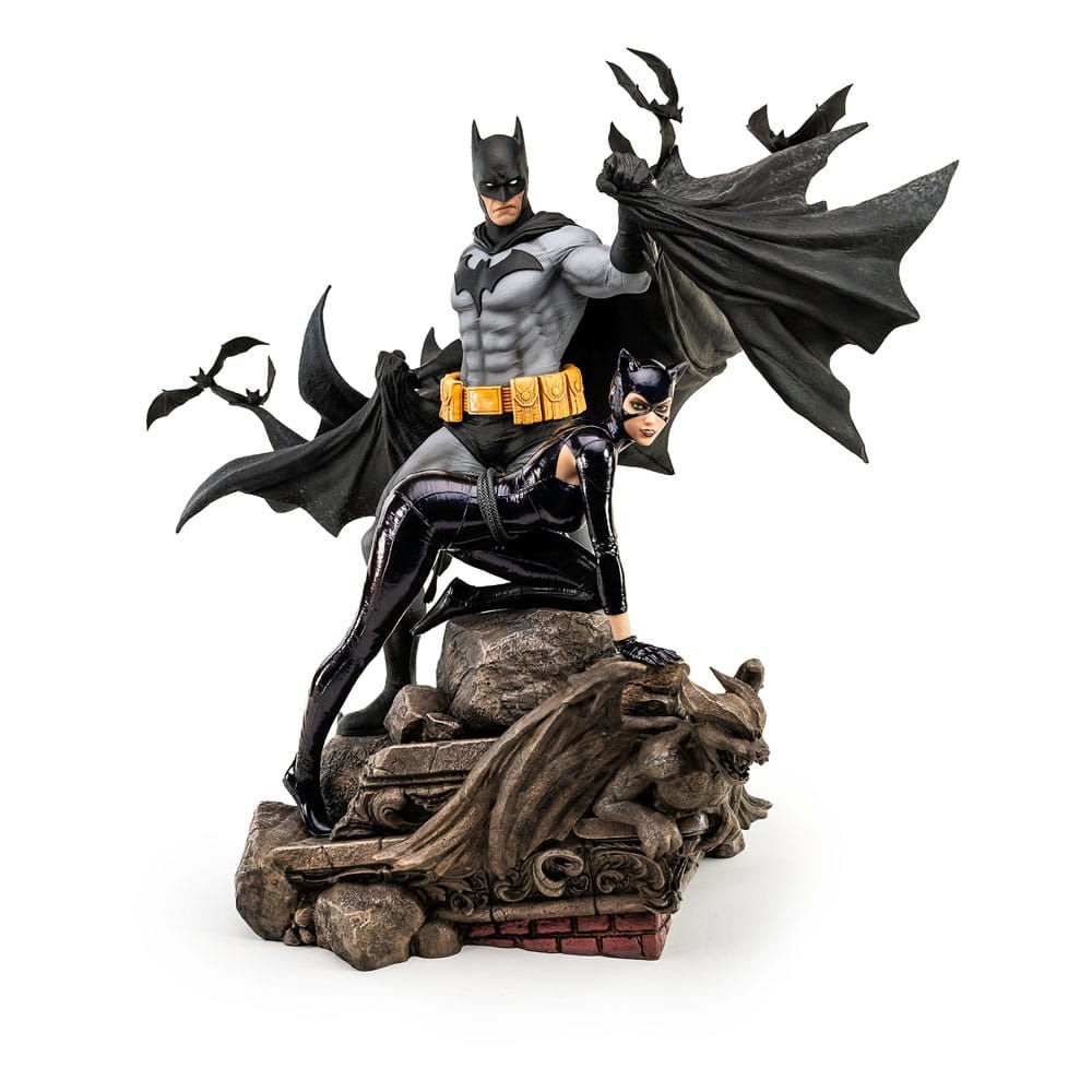 DC Comics Statue 1/4 Batman & Catwoman Reunion Pure Arts