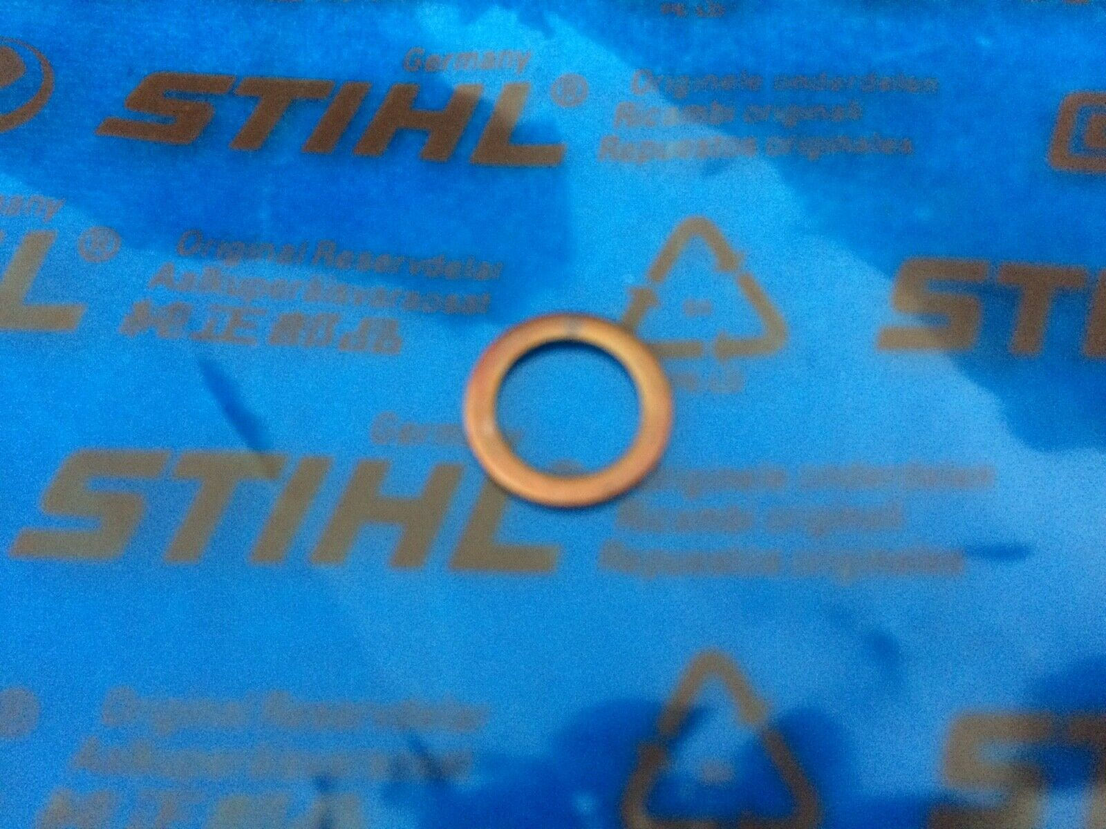 STIHL 070, 090 Decompression Valve Sealing Washer (Copper) # 9636 815 0640