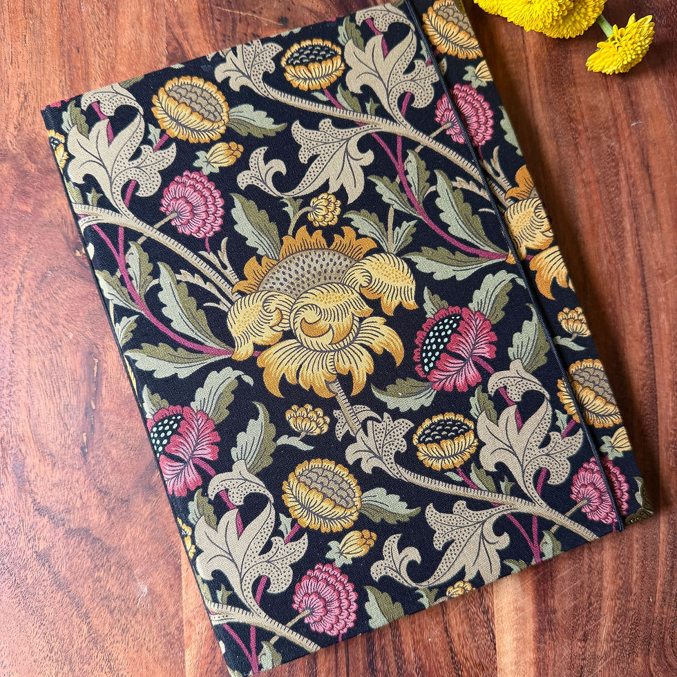 William Morris Damask print notebook cover. The cover is bound in fabric with elastic closure