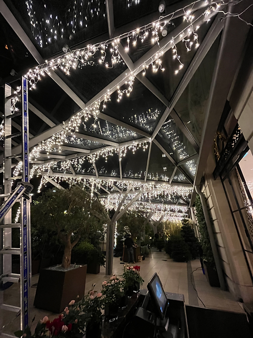 The Peninsula Hotel-illuminations-Paris-Only Light.HEIC