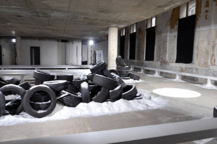 Only Light-Defile Vincent Pressiat-Fashionweek-Paris-Collection automne hiver 2024-Eclaira