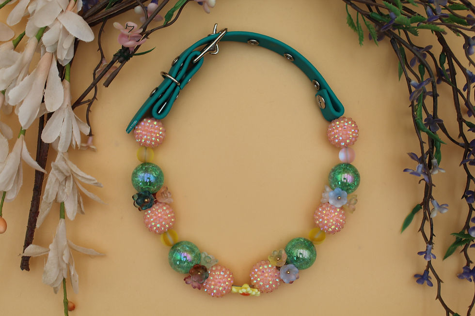 Thumbnail: April Flowers Collar