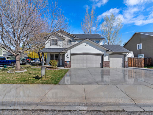 12692 W Orion Green Front View