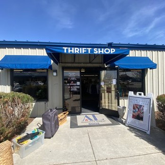 Thift store front