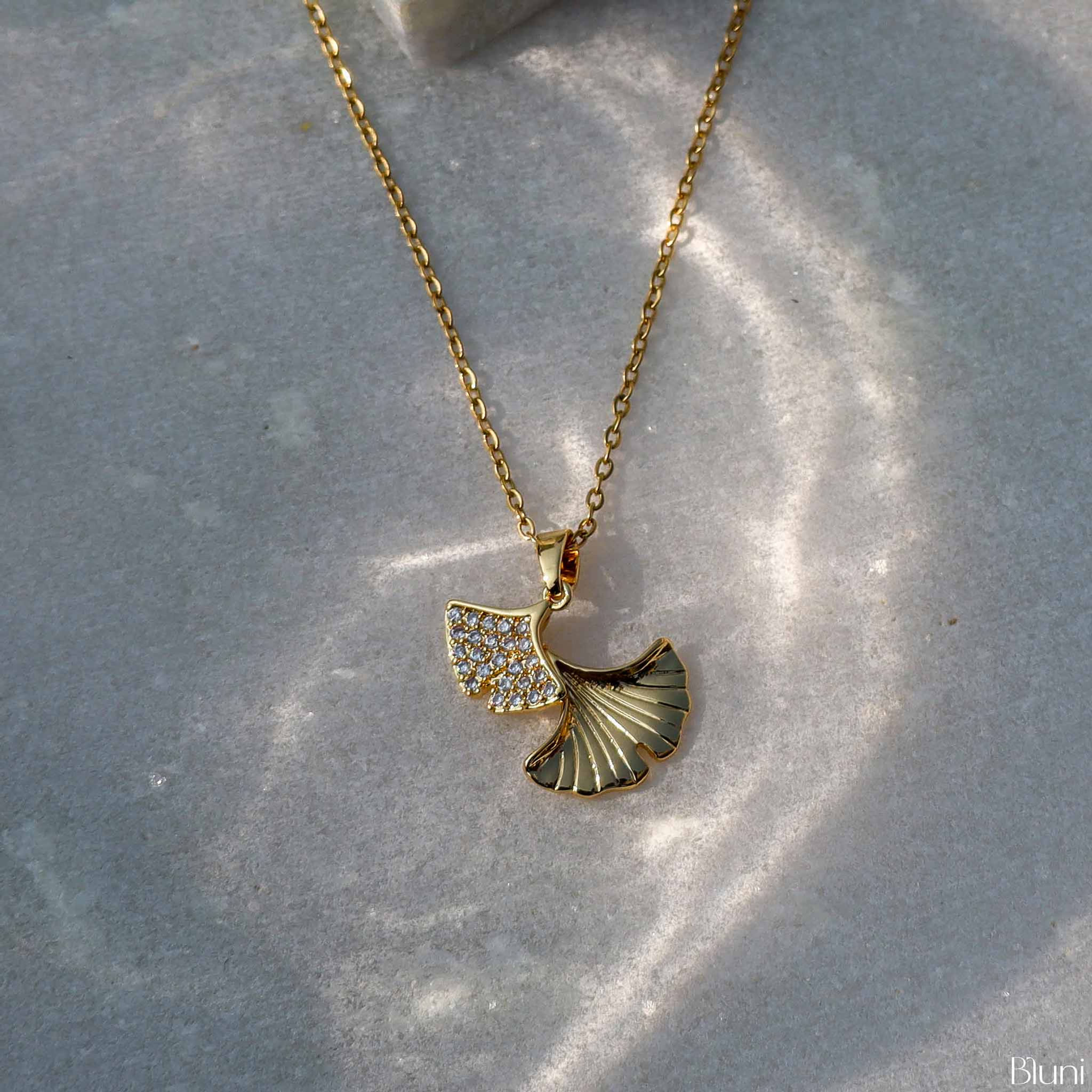 Golden Shore - Waterproof, Antitarnish, & Stainless Steel Necklace