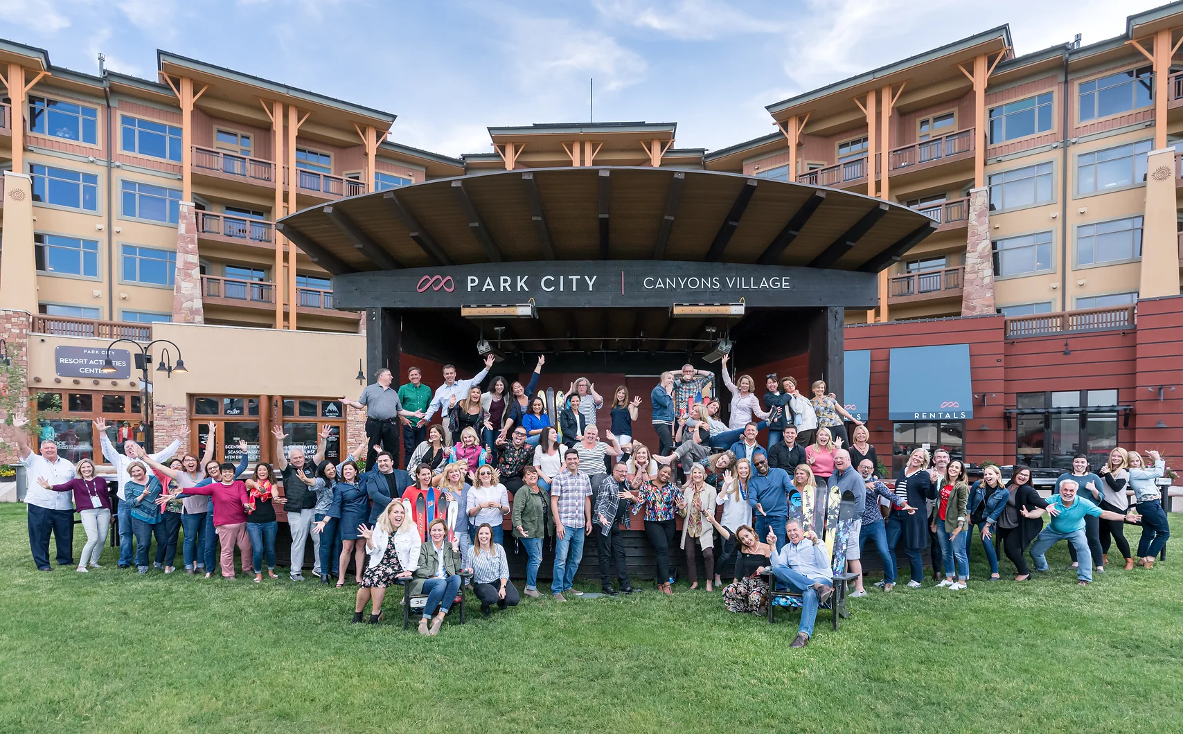 DMCNetwork Team photo_2019.webp