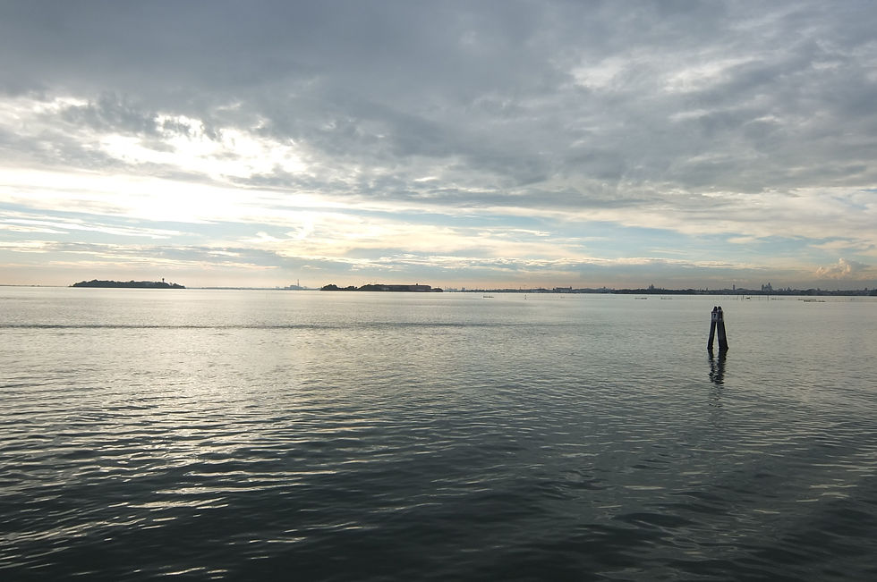 S0249196.JPG