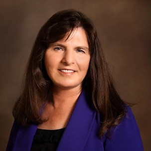 Julie Rogers HS 2015 Need Larger File.jpg