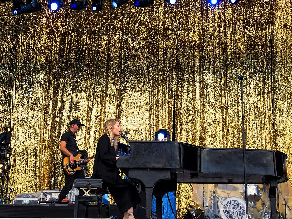 Passion Sequins - Gold