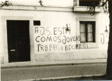 revolucao-74_k8oie1.jpg