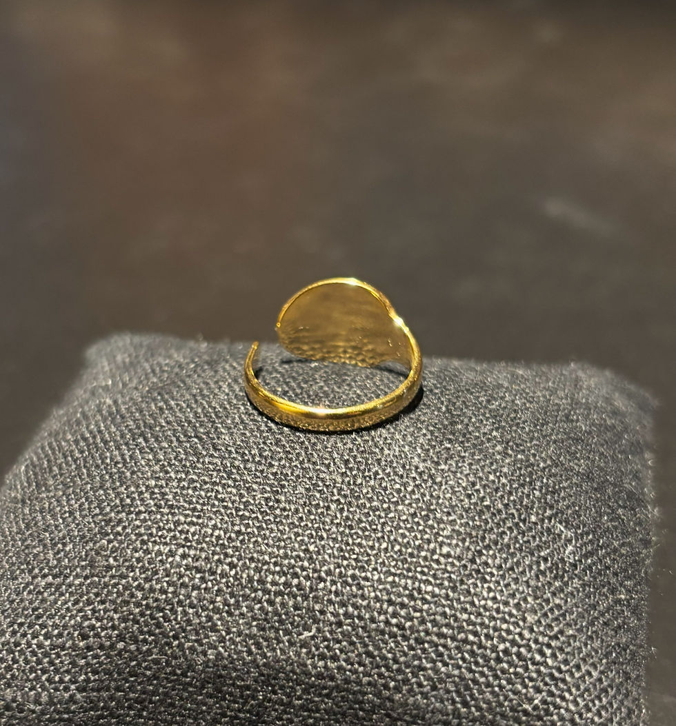 Miniature : No-Fade Goud Stijl Gelaagde Witte Edelsteen Ring - Waterproof en Verstelbaar