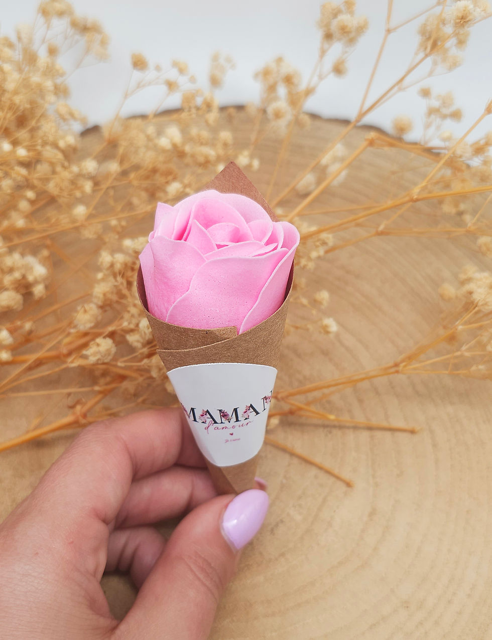 Rose de savon personnalisée cadeau invité