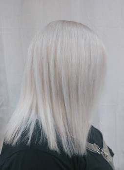 platinum blonde