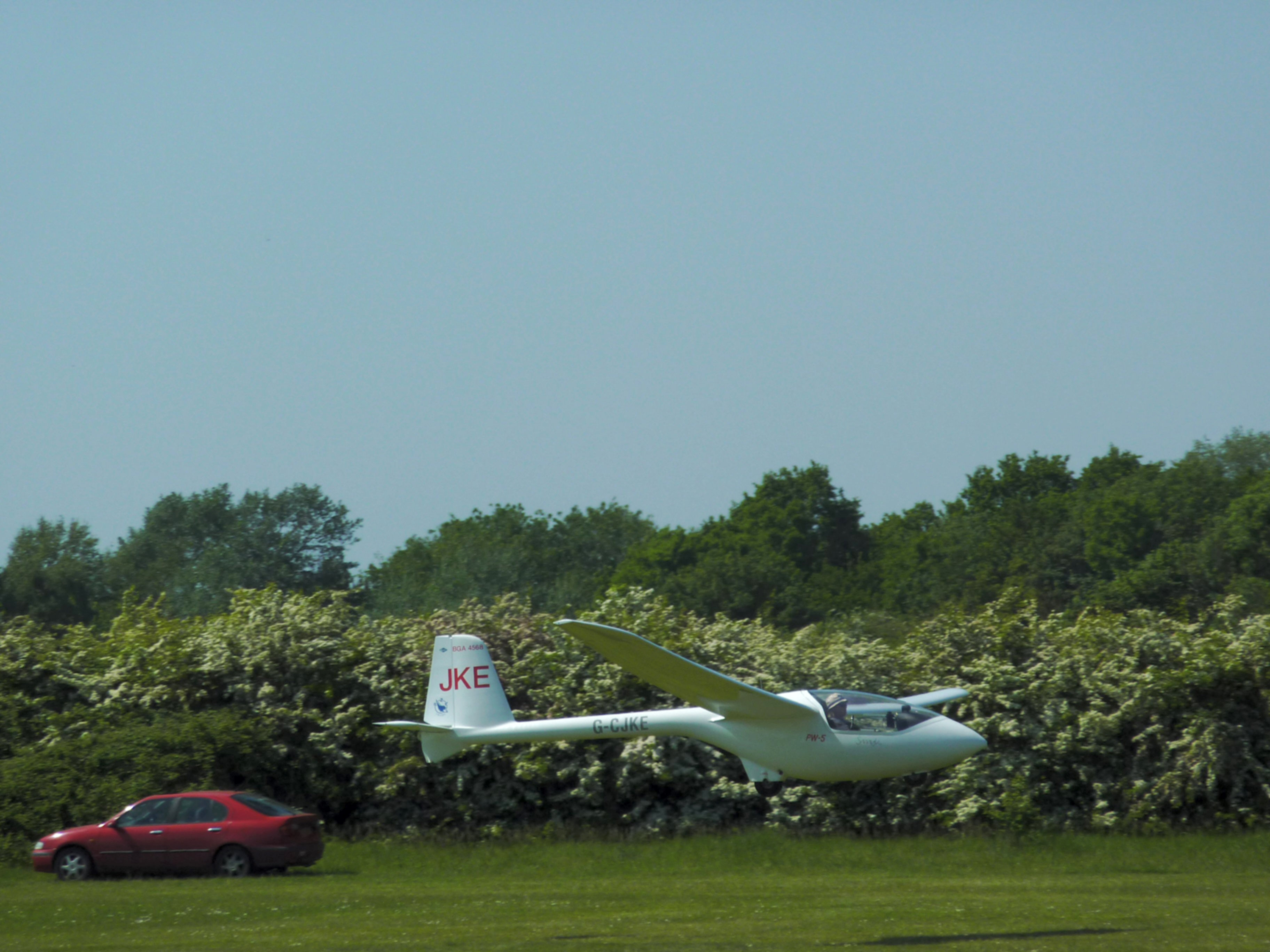 Cathy Landing Her PW5 v2