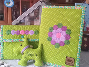 Conjunto de Agenda, llavero y bolsita