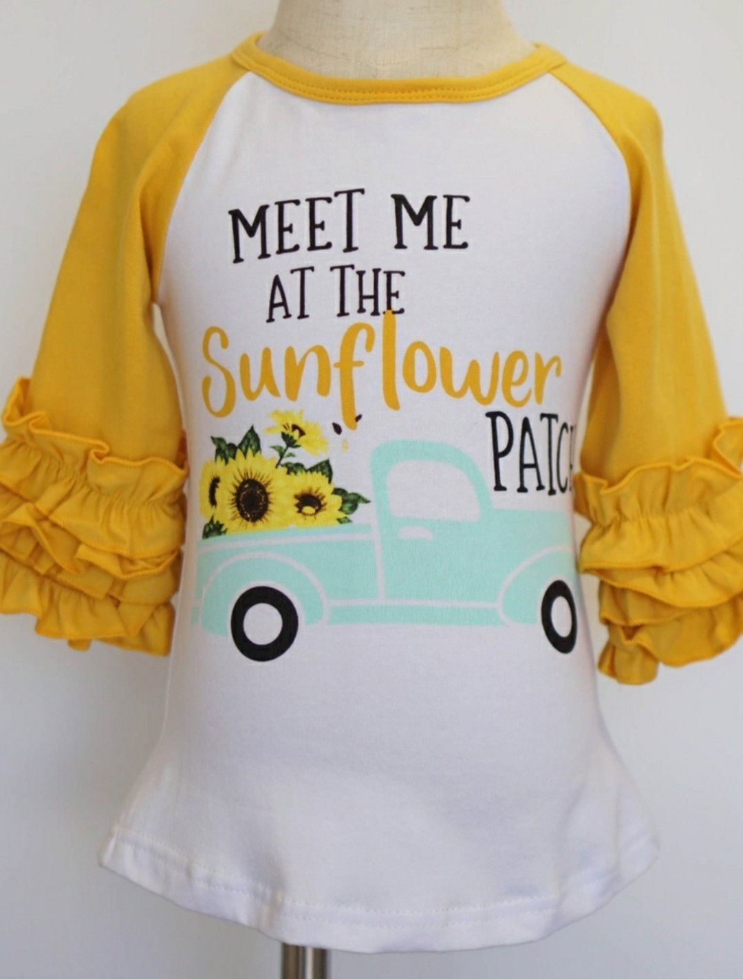 Sunflower 🌻 ruffle raglan