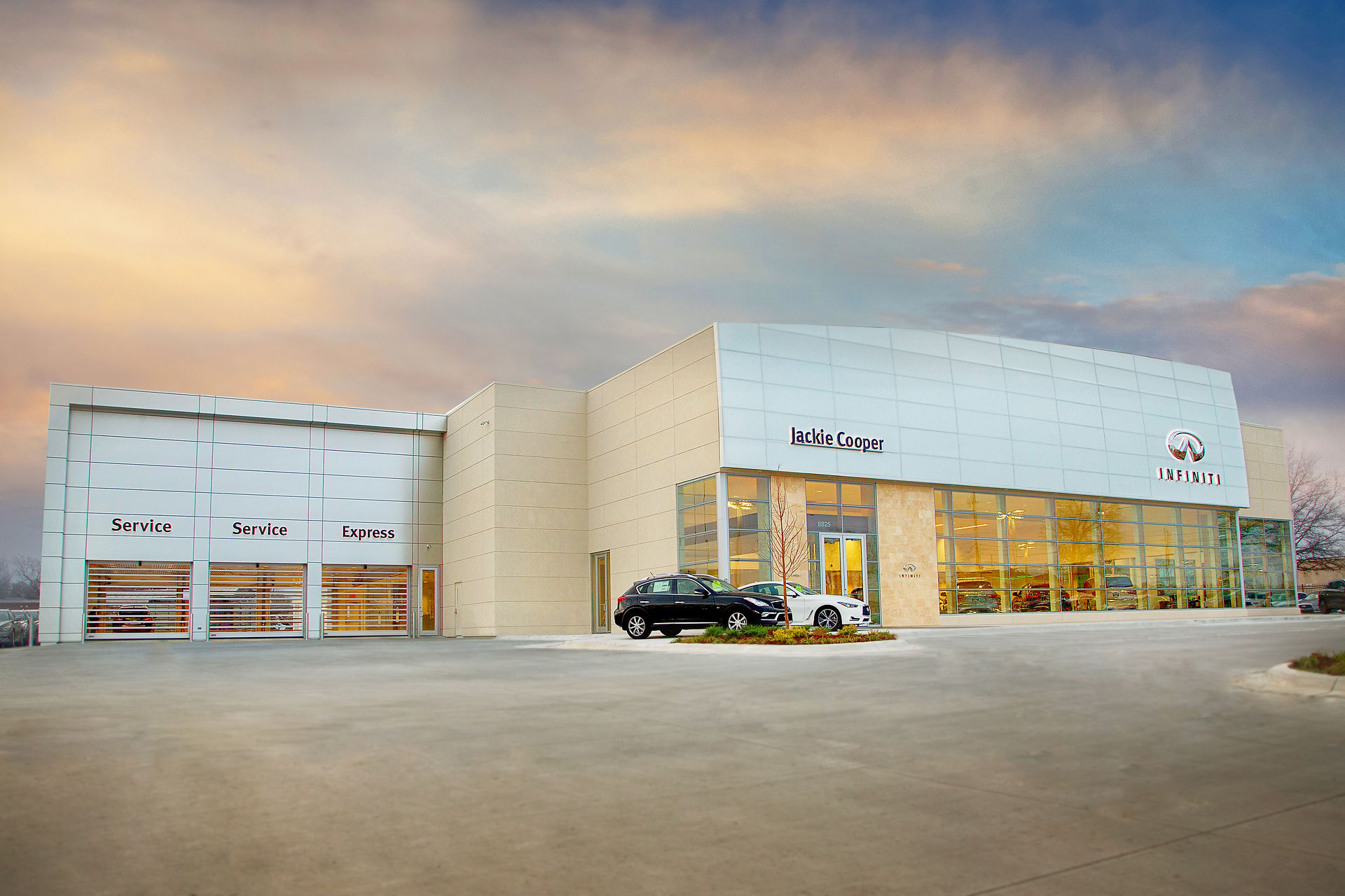 Infiniti Exterior 1