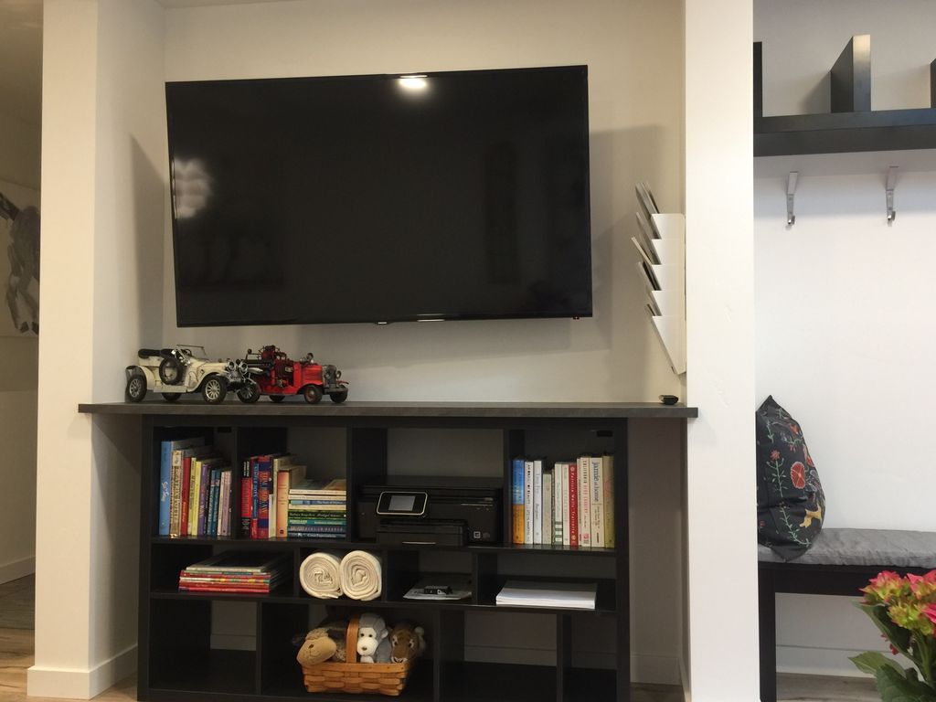 Two Bedroom Downtown Rental Carbondale Vacation Rentals