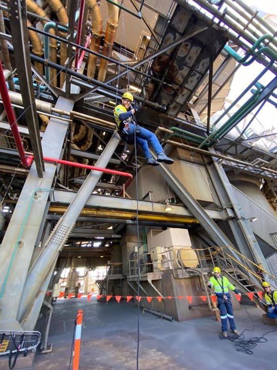 everyone's smiling, just the way we like it ! Here's Steve, posing for a quick pic !