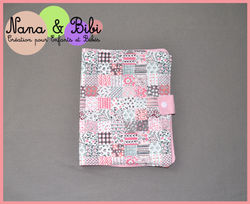 Protège_carnet_de_santé_patchwork_rose