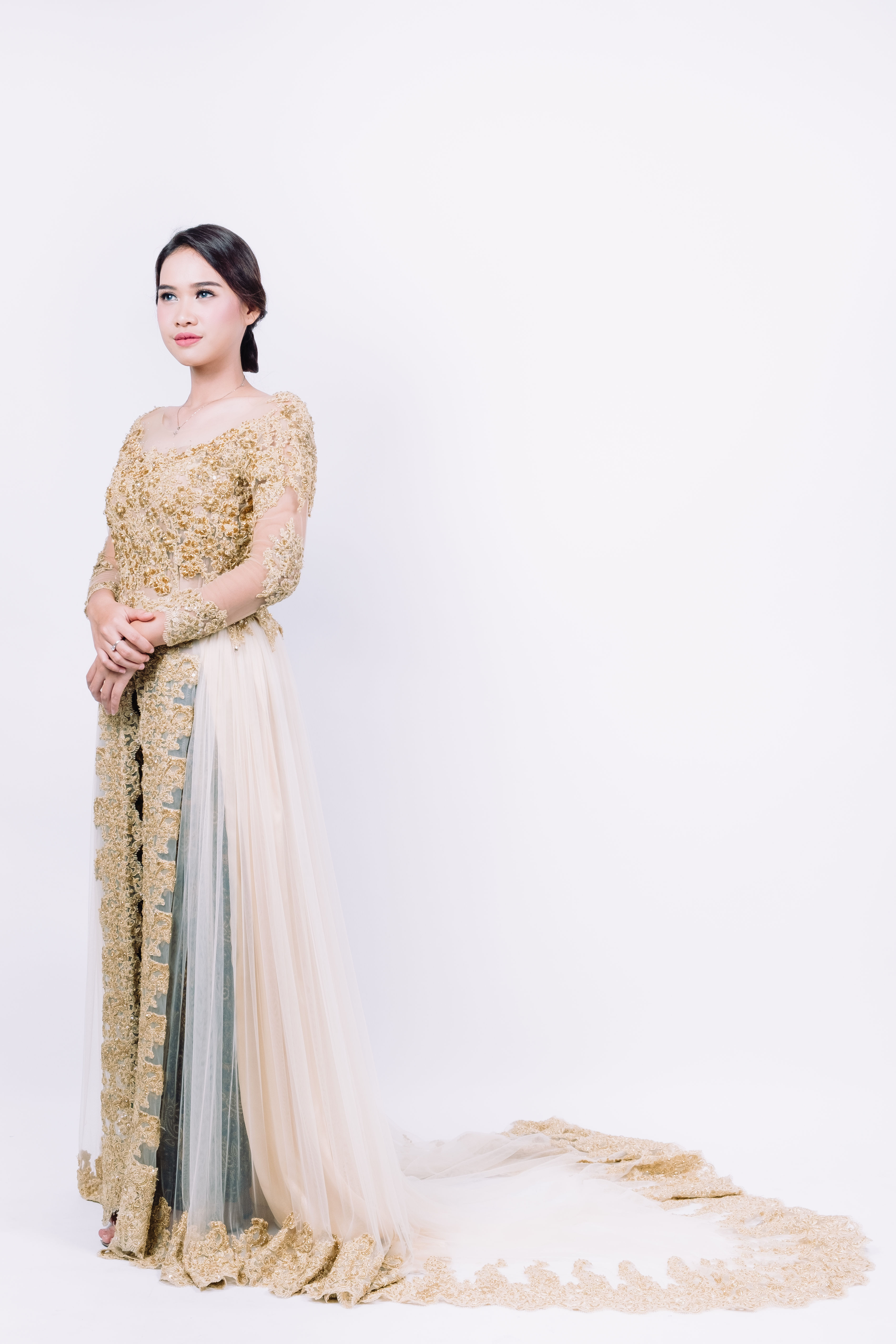 Kebaya Amira