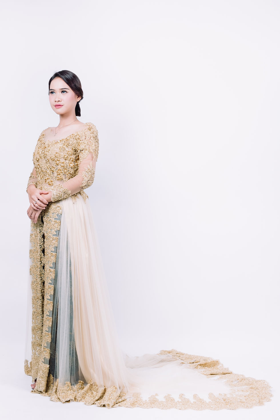 Thumbnail: Kebaya Amira