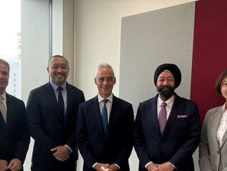 Kiran meets with Mr. Rahm I. Emanuel Ambassador of the United States of America.　ラーム・エマニュエル駐日米国大使と神戸