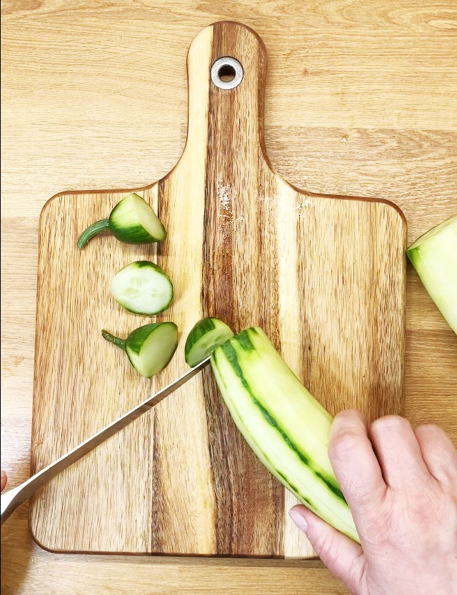 PROCEDURE FOR PREPARING TZATZIKA