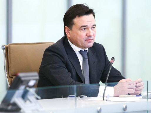 Губернатор поздравил работников СМИ с Днем российской печати